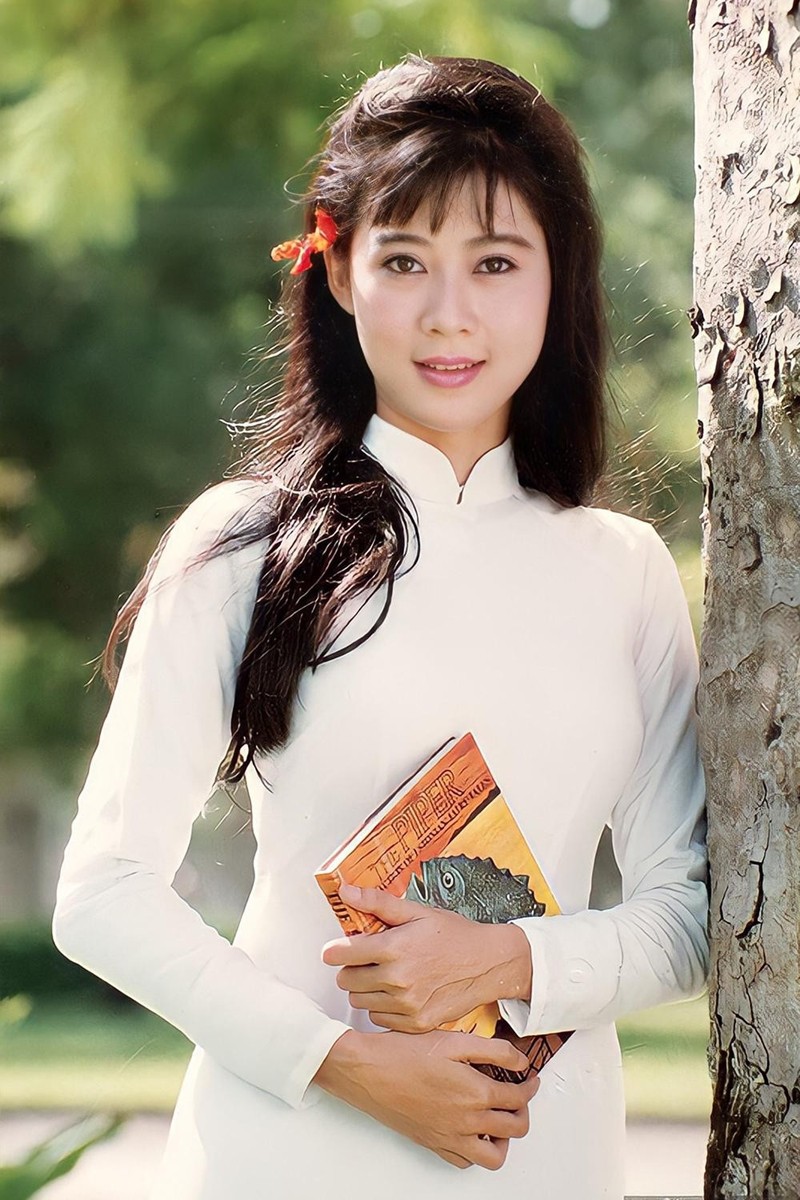 Diễm Hương thời thanh xuân.