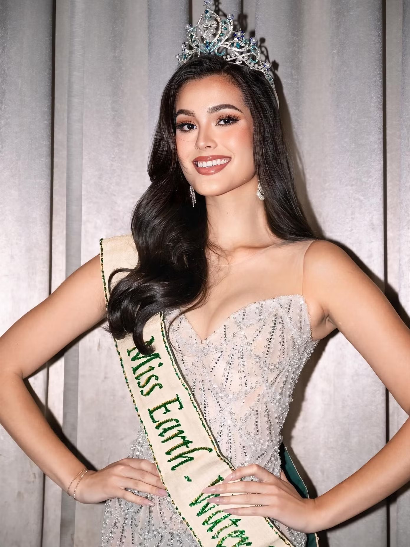 Tân Miss Universe Philippines 2026 từng giành danh hiệu Hoa hậu Trái Đất Mỹ - 1