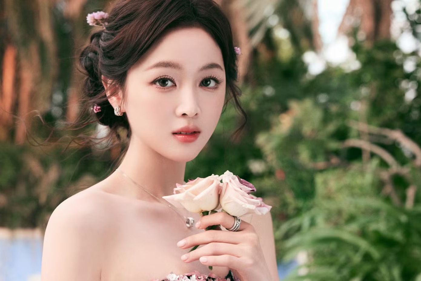 Nữ diễn viên bị bóc lột suốt 10 năm kêu cứu - 3