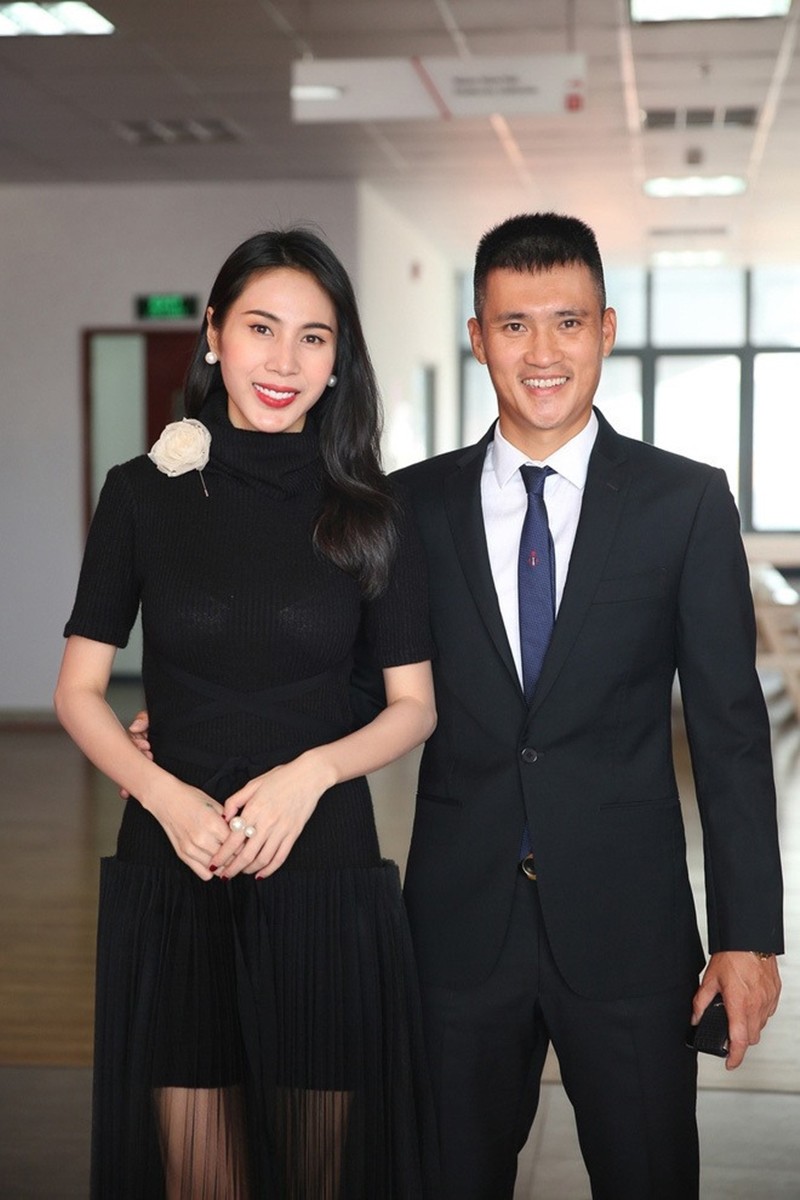 MC Phan Anh, ca sĩ Thuỷ Tiên và 3 sao Việt lặng lẽ rời showbiz không rõ lý do - 5