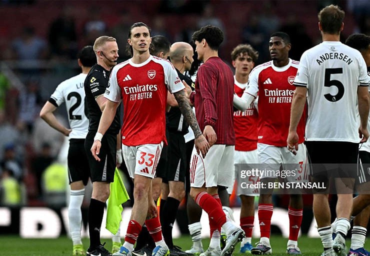 Niềm hân hoan của dàn sao Arsenal