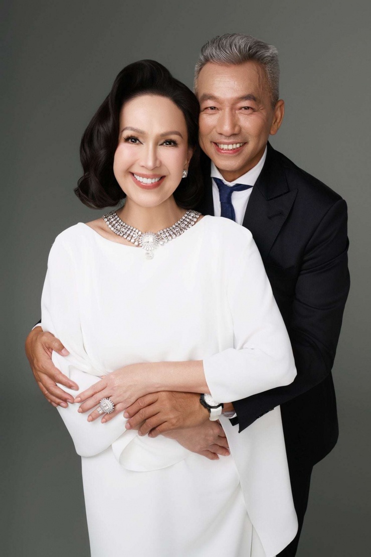 Diễn viên Diễm My và chồng - doanh nhân Hà Tôn Đức. (Ảnh: FBNV)