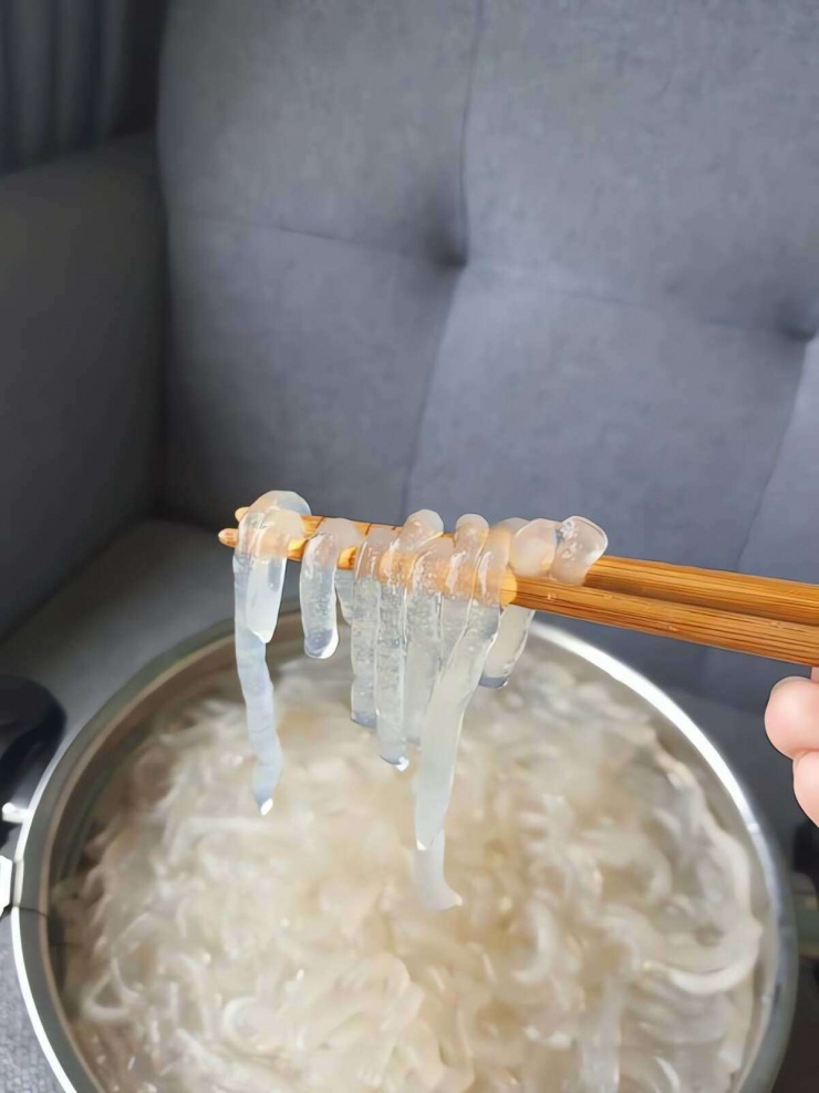 Loại thịt rẻ hơn cua, ngọt hơn tôm, giàu canxi và kẽm, giúp tăng sức đề kháng, làm món vừa lạ miệng vừa bổ dưỡng - 2