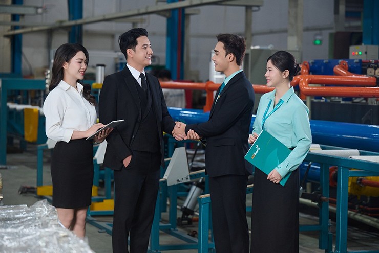 ABBank: Khi ngân hàng chọn “phụng sự” thay vì chỉ “phục vụ”