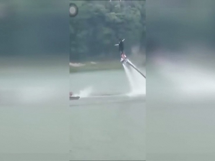 Đơn vị tổ chức lý giải nguyên nhân tai nạn flyboard ở Ninh Bình