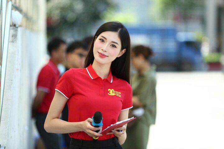 Nhan sắc nữ MC VTV là hoa khôi bóng chuyền, lọt top 10 hoa hậu Hoàn vũ Việt Nam - 2