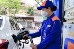 Giá xăng dầu hôm nay 4/5 mới nhất: Giá dầu tăng mạnh sau thông tin tàu Mỹ bị trúng tên lửa