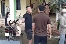 Phụ huynh hung hăng tát shipper giao thực phẩm tại sân trường mầm non