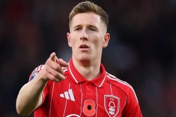 Tin mới nhất bóng đá chiều 4/5: Man City áp sát chữ ký Elliot Anderson