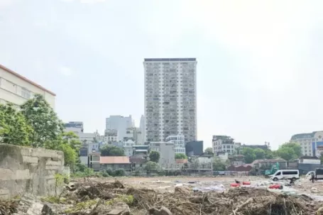 Động thái mới dự án trên 'đất vàng' phố Lò Đúc sau nhiều năm bỏ hoang
