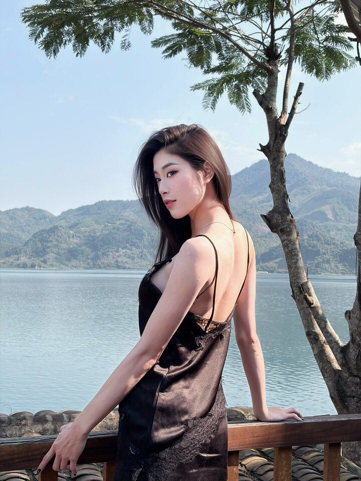 Nhan sắc nữ MC VTV là hoa khôi bóng chuyền, lọt top 10 hoa hậu Hoàn vũ Việt Nam - 14