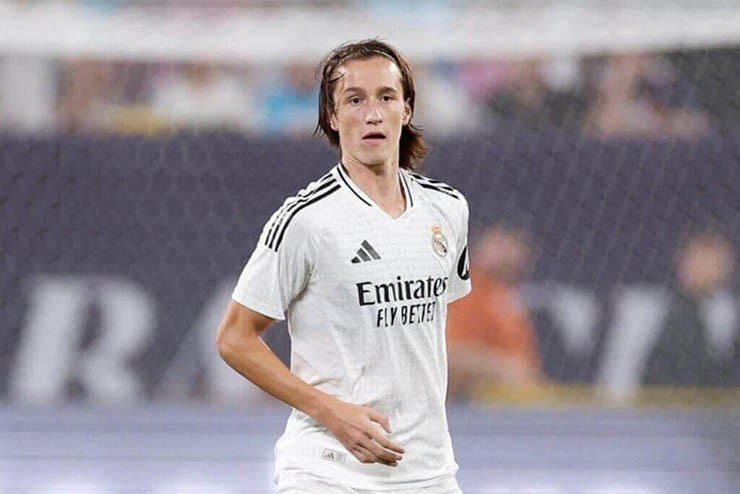Joan Martinez được PSG theo đuổi