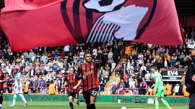 Bournemouth đang có cơ hội dự Champions League mùa tới