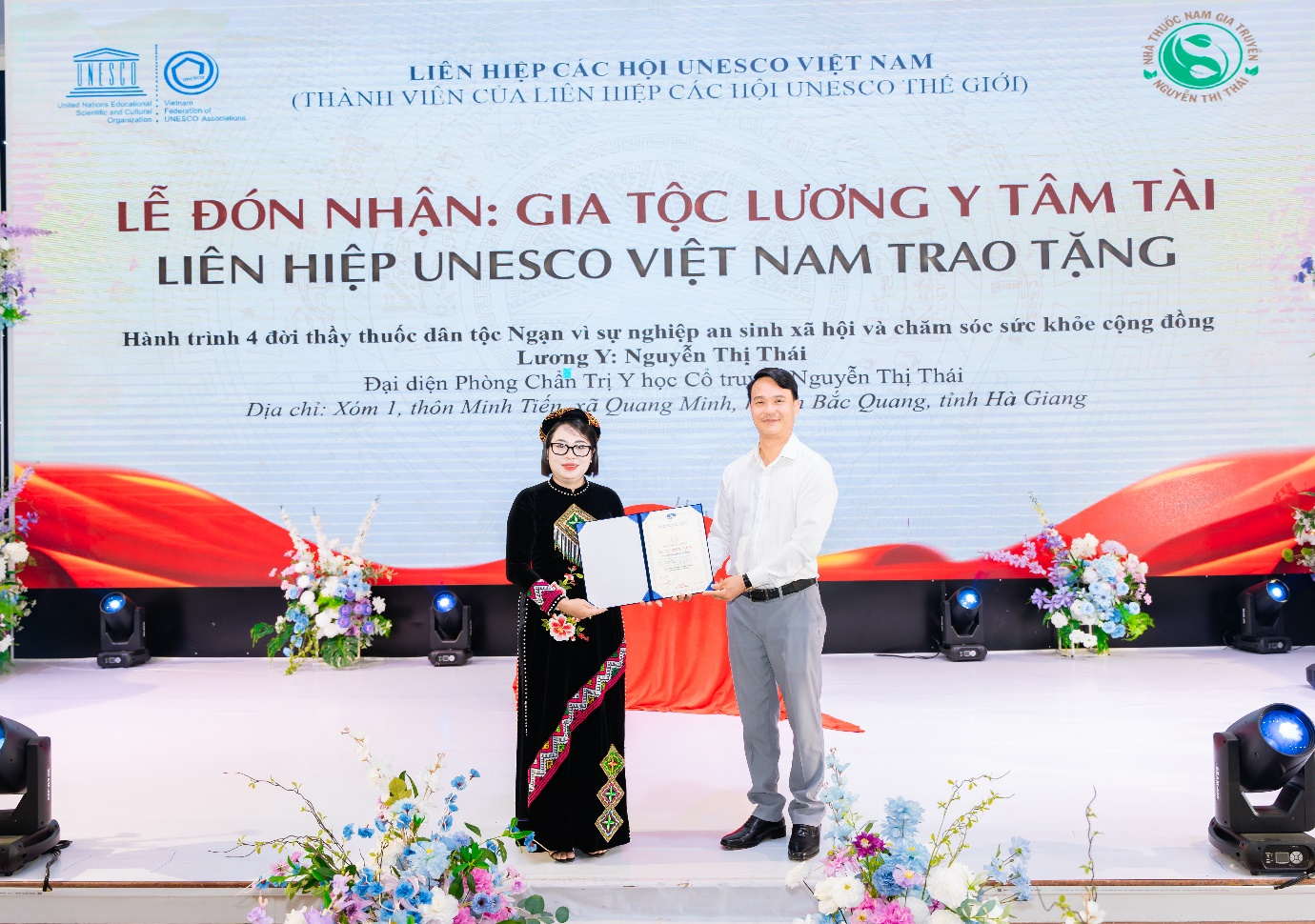 Lương y Nguyễn Thị Thái nhận danh hiệu từ Liên hiệp các hội Unesco Việt Nam năm 2025