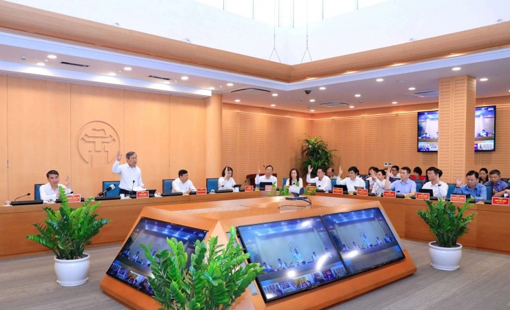 Quang cảnh phiên họp tập thể UBND TP Hà Nội và Ban Chỉ đạo, Tổ công tác xây dựng mô hình “Xã, phường xã hội chủ nghĩa” tại TP Hà Nội.