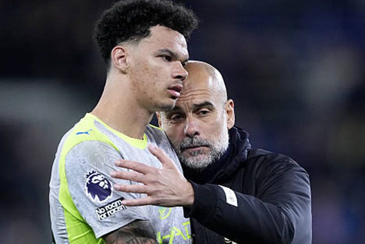 Pep Guardiola nói gì sau khi Man City suýt thua trước Everton?