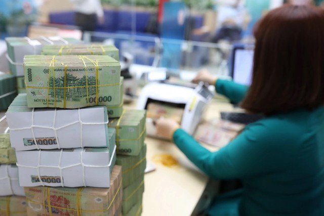 Lãi suất tiền gửi tiết kiệm tháng 5/2026 đồng loạt giảm