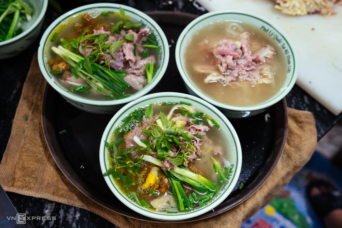 Check in 'bàn ăn Tổng thống Hàn Quốc' ở quán phở - 15