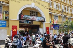 Hơn 5.000 học sinh TPHCM dừng ăn bán trú sau vụ nghi ngộ độc thực phẩm ở Trường tiểu học Đặng Thùy Trâm