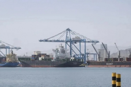 Iran sắp xếp "hỏa lực" chờ tàu sân bay Mỹ, bác tin bị đánh chìm nhiều tàu