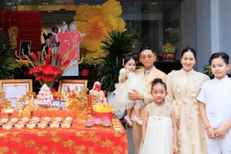 Tòa nhà 6 tầng của gia đình Khánh Thi - Phan Hiển