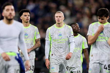 Man City và cú ngã bước ngoặt: Arsenal đừng mừng vội, bài học West Ham chưa thể quên