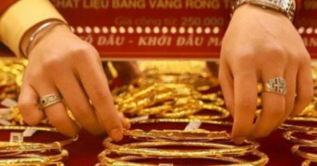Chốt giá vàng hôm nay ngày 5/5 đảo chiều giảm rất mạnh