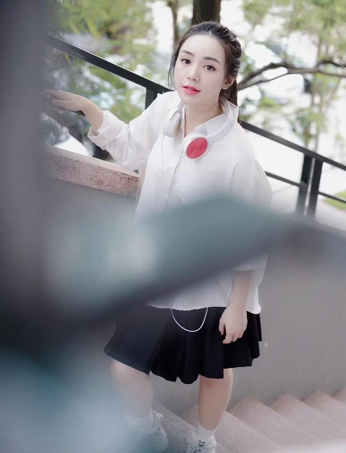 Bộ ảnh phong cách học sinh của Quỳnh Kool vài năm trước.
