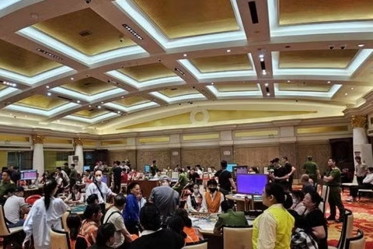 Phá tụ điểm đánh bạc trên 300 tỷ gần biên giới Lạng Sơn