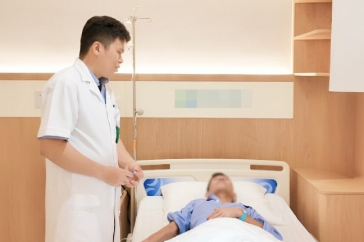 Bán trâu lấy tiền uống thuốc nam chữa ung thư, 5 tháng sụt 15kg, suýt mất mạng