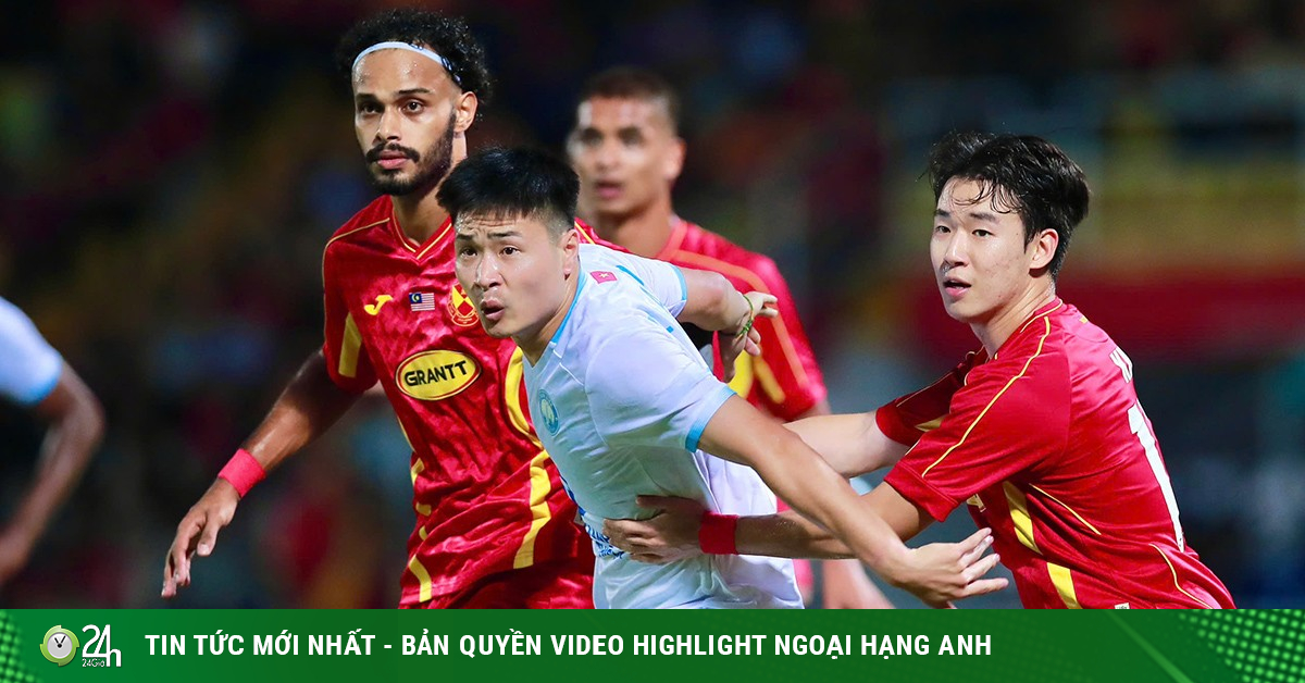 Nam Định FC thất bại 1-2 trước Selangor ở bán kết lượt đi Cúp C1 Đông Nam Á