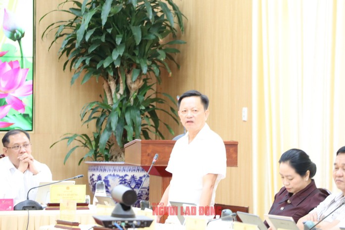 Thiếu tướng Huỳnh Việt Hoà, Giám đốc Công an TP Cần Thơ, phát biểu tại cuộc họp
