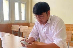 25 tuổi, 6 lần thi đại học để tìm điểm 10 môn Toán