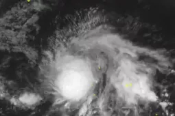 Bão Hagupit xuất hiện, Việt Nam có bị ảnh hưởng không?