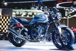 Xế nổ Honda CB500 Super Four tái xuất, đậm chất cổ điển đẹp hớp hồn