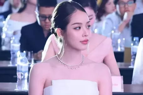 Sắc vóc Hoa hậu Thanh Thủy