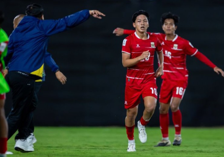 U17 Indonesia đánh bại U17 Trung Quốc