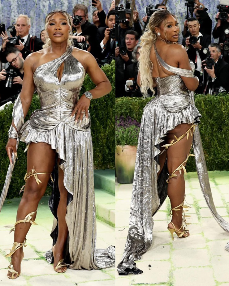 Trang phục táo bạo gây tranh cãi của Serena Williams