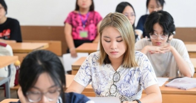 Thi lại tốt nghiệp THPT để tìm đường vào đại học