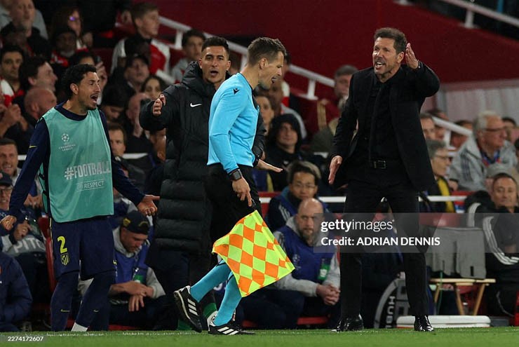 Simeone luôn có những cảm xúc rất mạnh mẽ trong trận