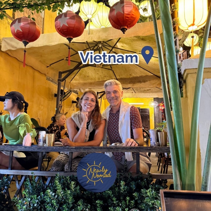 Vợ chồng bà Nancy và ông Marc tại Việt Nam. Ảnh: Newly Nomad