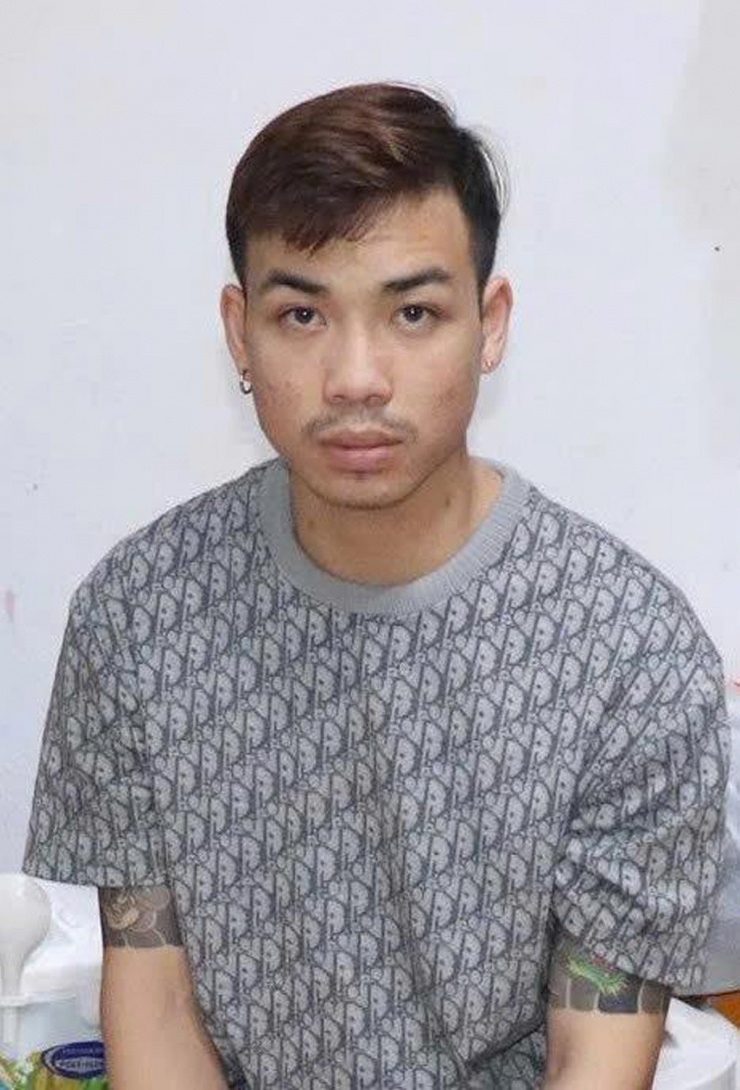 Lời khai của cha dượng bạo hành bé gái 4 tuổi dẫn đến tử vong ở Hà Nội - 1