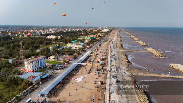Khu du lịch biển Thịnh Long. Ảnh: NL
