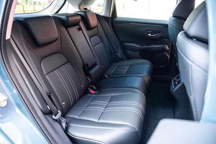 Honda ZR-V 2026 chốt giá từ 750 triệu đồng, SUV hạng C đầy ắp công nghệ - 11