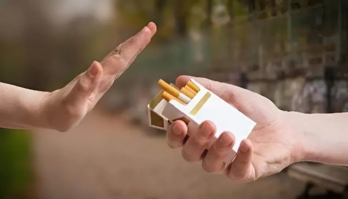 Không phải uống rượu, hai việc làm buổi sáng này ở nam giới đang hại gan - 2