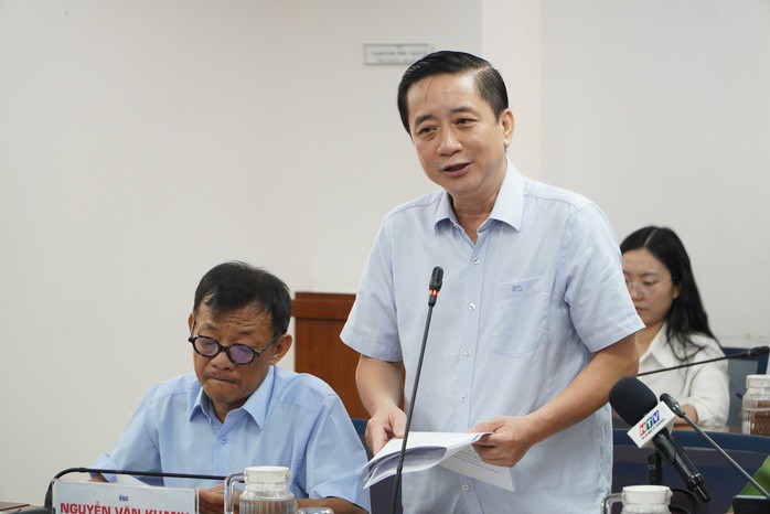 Ông Lê Minh Hải, Phó Giám đốc Sở An toàn thực phẩm TPHCM, cung cấp thông tin tại buổi họp báo