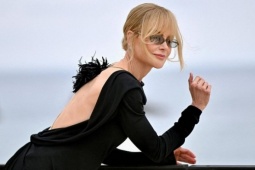 Nicole Kidman duy trì thân hình mảnh mai tuổi U60 bằng cách nào?