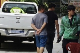 Truy bắt nhanh kẻ ném chai xăng phóng hoả và đâm người bị thương