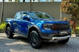 Ford Ranger Raptor V6 mới ra mắt, giá 1,44 tỷ đồng