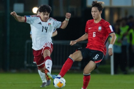 Video bóng đá U17 Hàn Quốc - U17 UAE: "Phủ đầu" choáng váng, ông lớn kém U17 Việt Nam (giải châu Á)